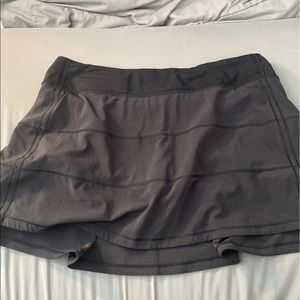 Lululemon pace rival skirt